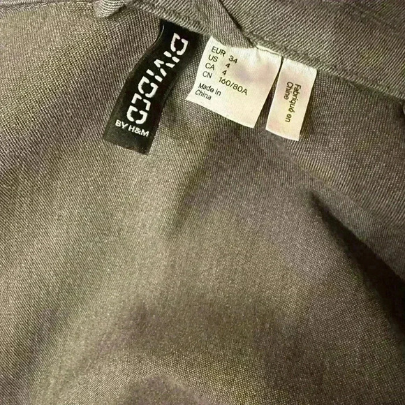 H&M | fitted single-breasted grey blazer with  front pockets womens xsmall - Picture 5 of 8